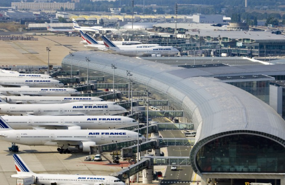 CDG airport WanderPort photo